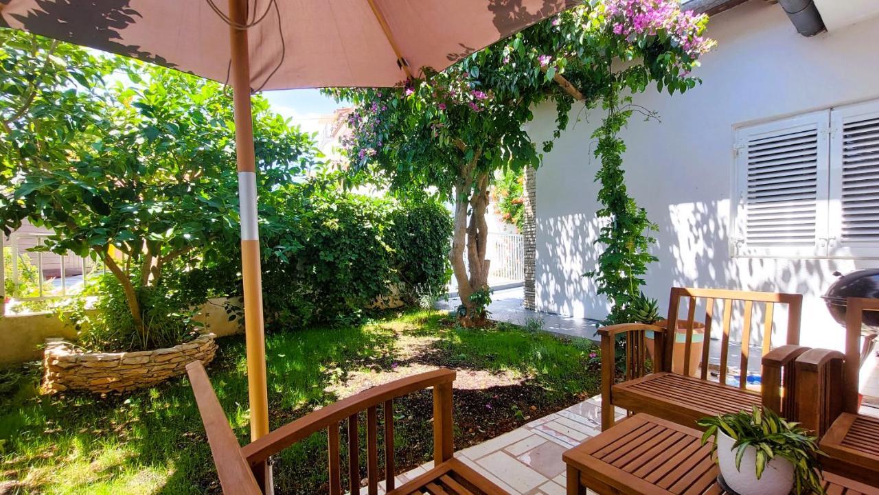 Holiday Home Zora - Family Vacation House Near Protected Area Of The Nature Park Kamenjak, With Green Yard, Wifi, Air-Con Premantura Exterior foto